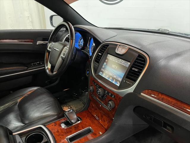 2012 Chrysler 300 Limited
