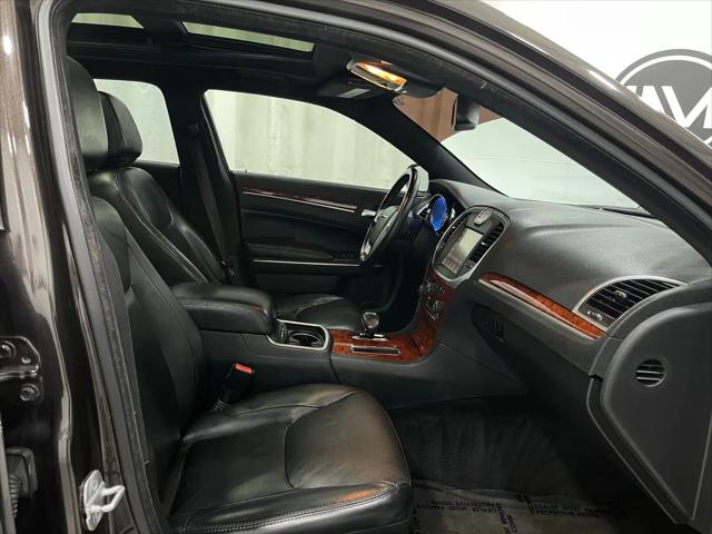 2012 Chrysler 300 Limited