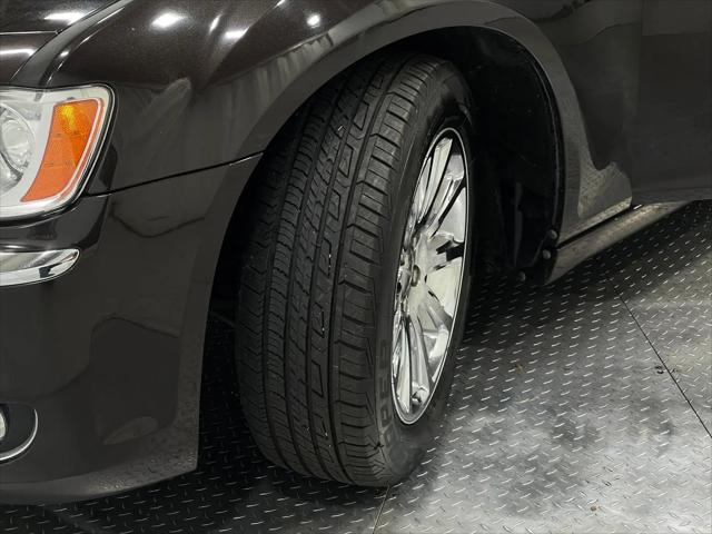 2012 Chrysler 300 Limited