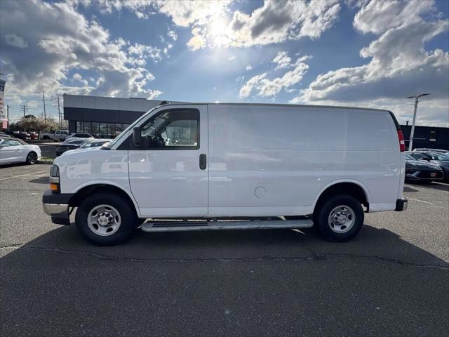 2024 Chevrolet Express Cargo Van RWD 2500 Regular Wheelbase WT