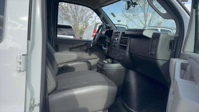 2024 Chevrolet Express Cargo Van RWD 2500 Regular Wheelbase WT