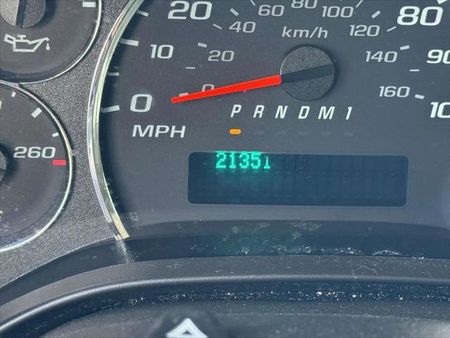 2024 Chevrolet Express Cargo Van RWD 2500 Regular Wheelbase WT