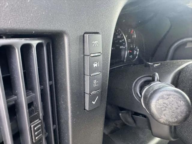 2024 Chevrolet Express Cargo Van RWD 2500 Regular Wheelbase WT