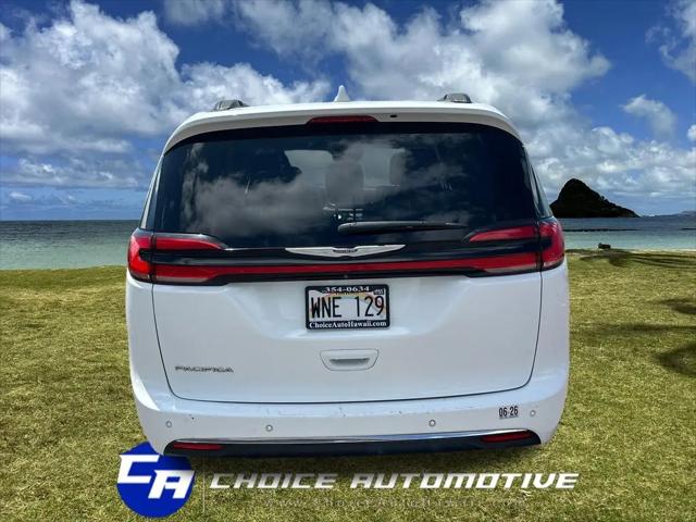 2022 Chrysler Pacifica Touring L