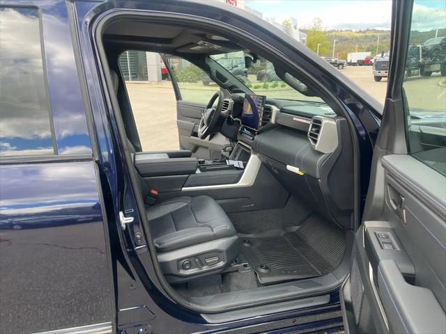 2026 Toyota Tundra Platinum CrewMax 5.5' Bed