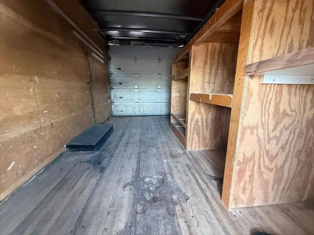 2006 Ford E-350 Cutaway E-350