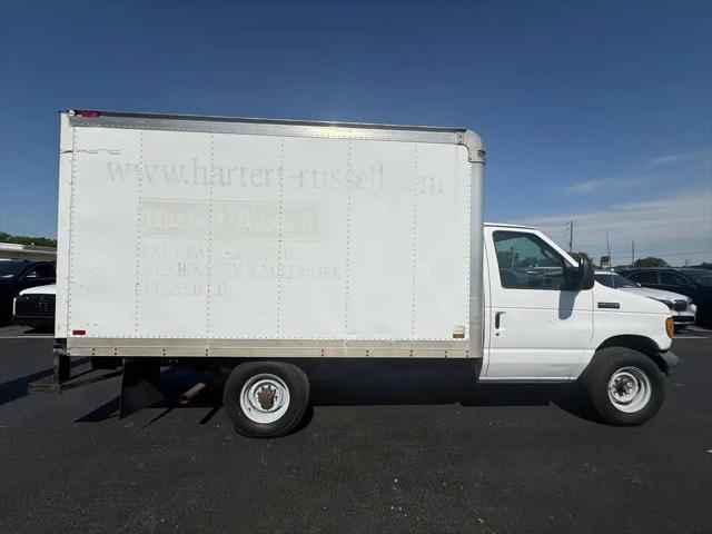 2006 Ford E-350 Cutaway E-350