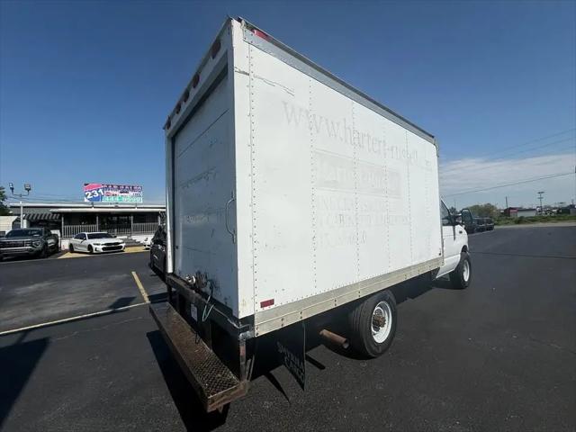 2006 Ford E-350 Cutaway E-350