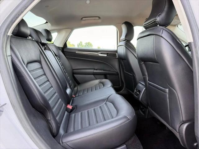 2018 Ford Fusion Hybrid SE