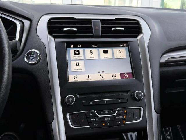 2018 Ford Fusion Hybrid SE