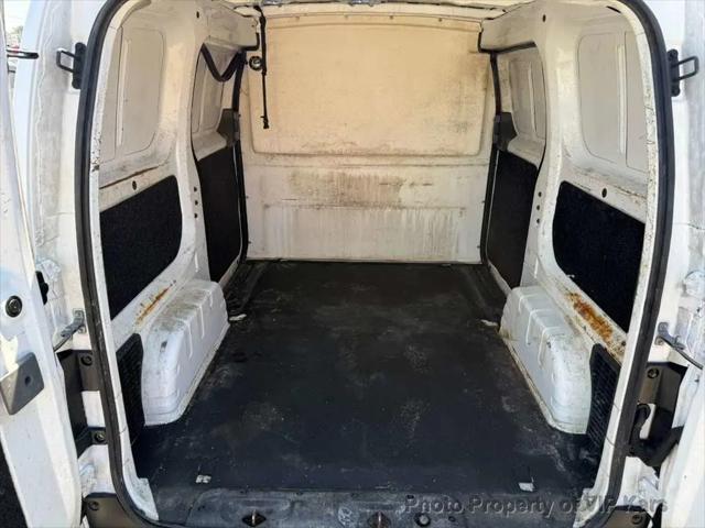 2017 Nissan NV200 S