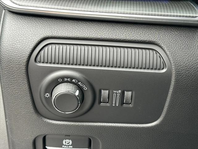 2026 Jeep Grand Wagoneer Summit Obsidian 4x4