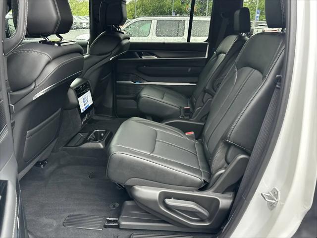 2026 Jeep Grand Wagoneer Summit Obsidian 4x4