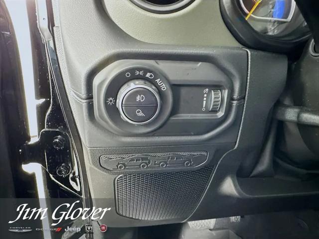 2026 Jeep Gladiator Sport