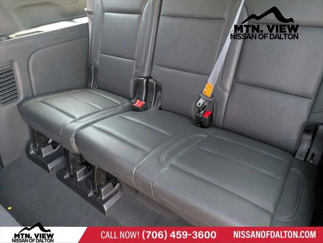 2024 Chevrolet Suburban 2WD LT