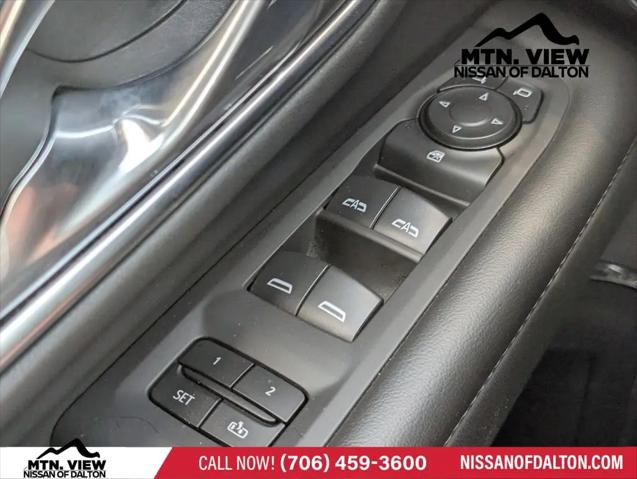2024 Chevrolet Suburban 2WD LT