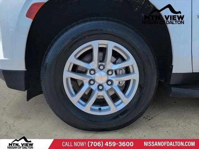 2024 Chevrolet Suburban 2WD LT