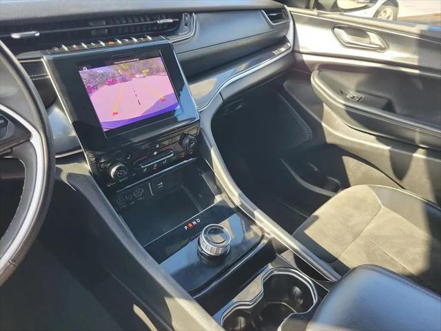 2023 Jeep Grand Cherokee L Altitude 4x4