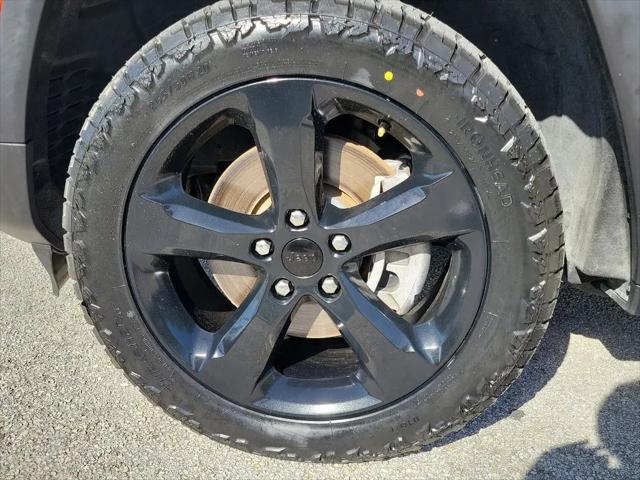 2023 Jeep Grand Cherokee L Altitude 4x4
