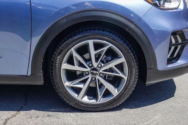 2022 Kia Niro Touring SE