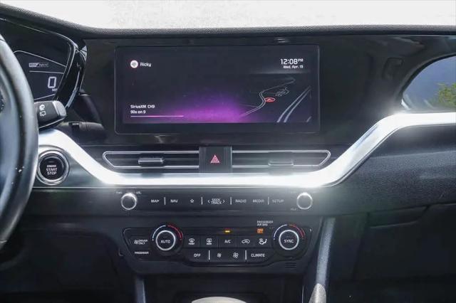 2022 Kia Niro Touring SE