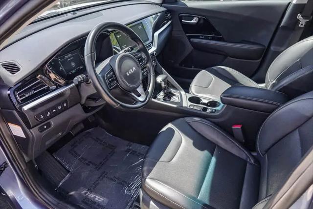 2022 Kia Niro Touring SE