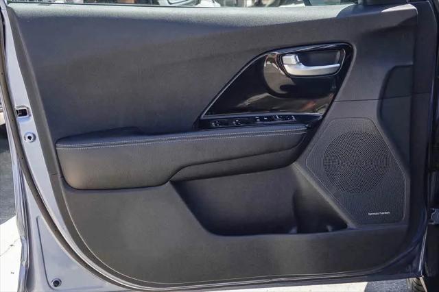2022 Kia Niro Touring SE