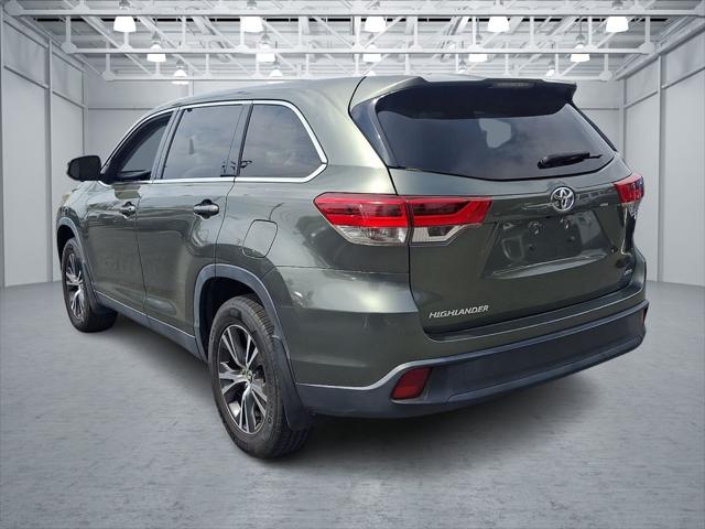 2019 Toyota Highlander LE