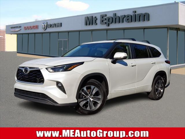 2023 Toyota Highlander XLE 2023 Toyota Highlander XLE