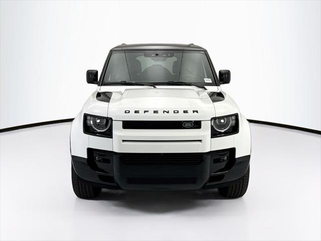 2026 Land Rover Defender P400 X-Dynamic SE