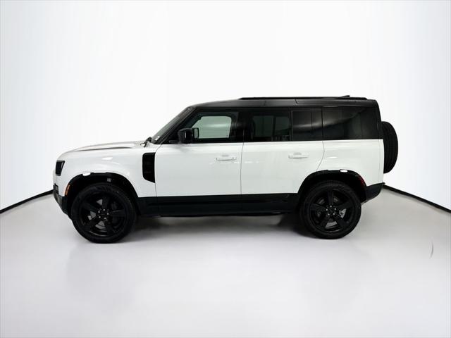2026 Land Rover Defender P400 X-Dynamic SE