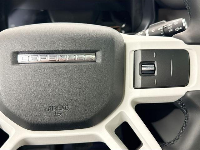 2026 Land Rover Defender P400 X-Dynamic SE