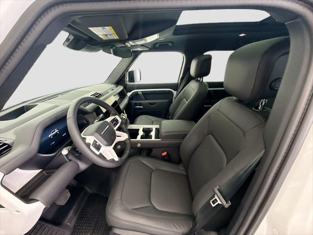 2026 Land Rover Defender P400 X-Dynamic SE