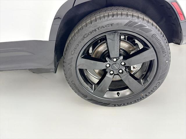 2026 Land Rover Defender P400 X-Dynamic SE