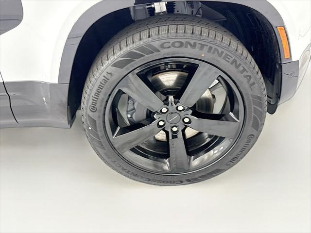 2026 Land Rover Defender P400 X-Dynamic SE