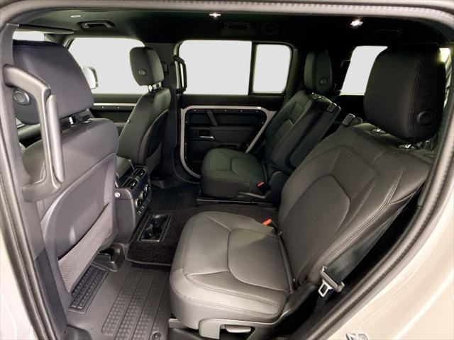 2026 Land Rover Defender P300 S