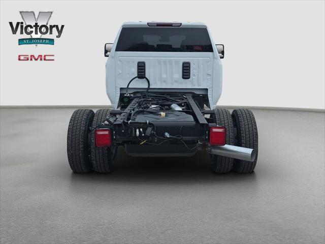 2026 GMC Sierra 3500HD SLE