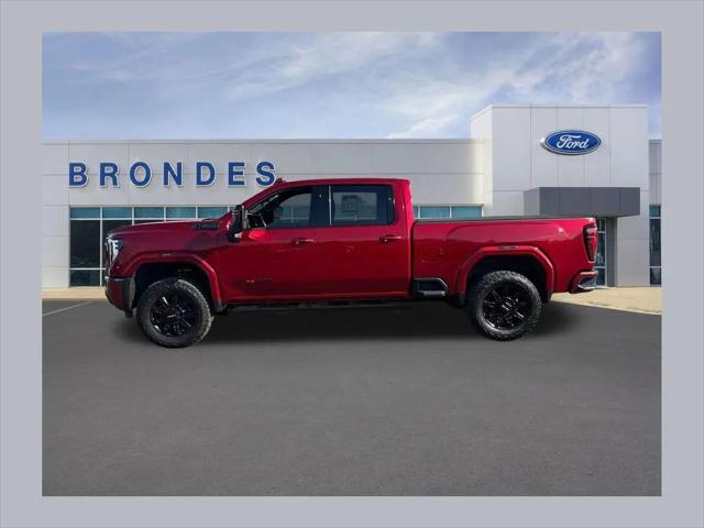 2024 GMC Sierra 2500HD 4WD Crew Cab Standard Bed AT4 for sale in Toledo, OH