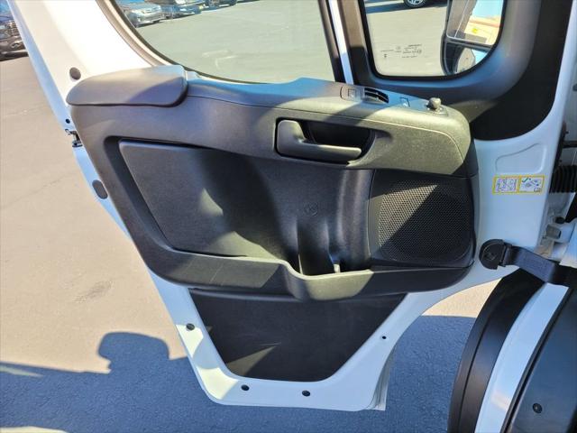 2025 Ram ProMaster 2500 Cargo Van Tradesman High Roof 159" WB w/Pass Seat