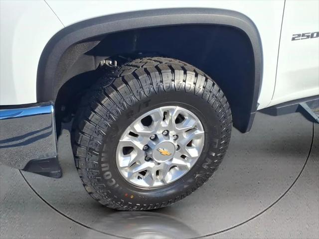 2024 Chevrolet Silverado 2500HD 4WD Crew Cab Standard Bed LTZ