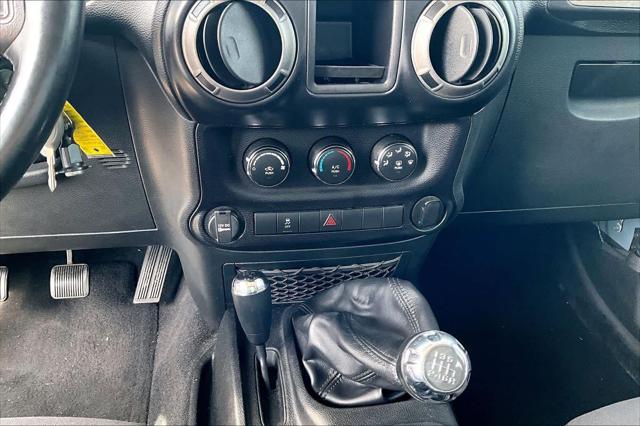 2015 Jeep Wrangler Unlimited Sport