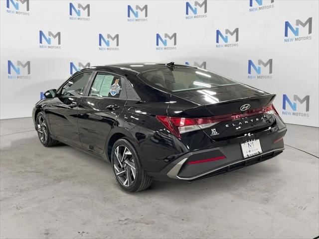 2025 Hyundai Elantra SEL Sport