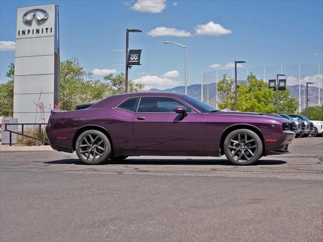 2022 Dodge Challenger SXT