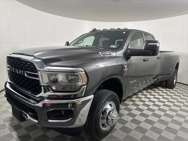 2024 RAM 3500 Big Horn Crew Cab 4x4 8 Box 2024 RAM 3500 Big Horn Crew Cab 4x4 8 Box