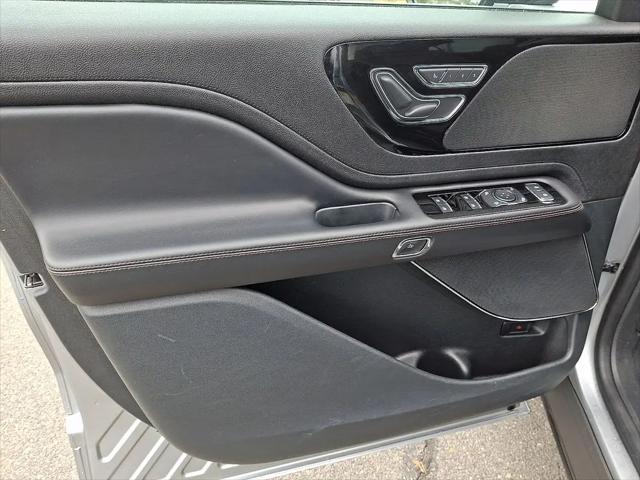 2023 Lincoln Aviator Standard