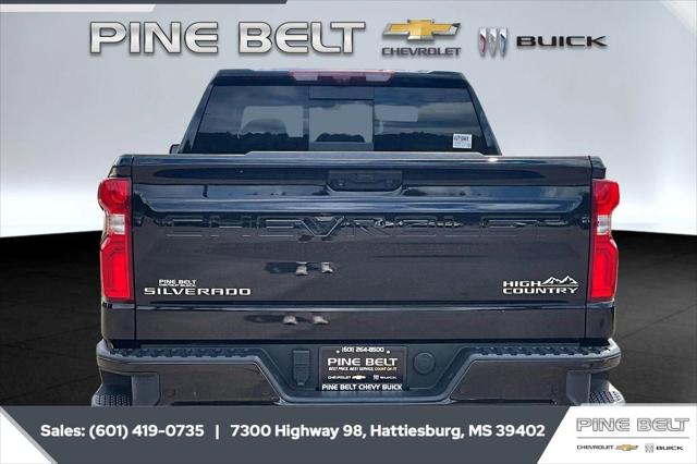 2023 Chevrolet Silverado 1500 4WD Crew Cab Short Bed High Country