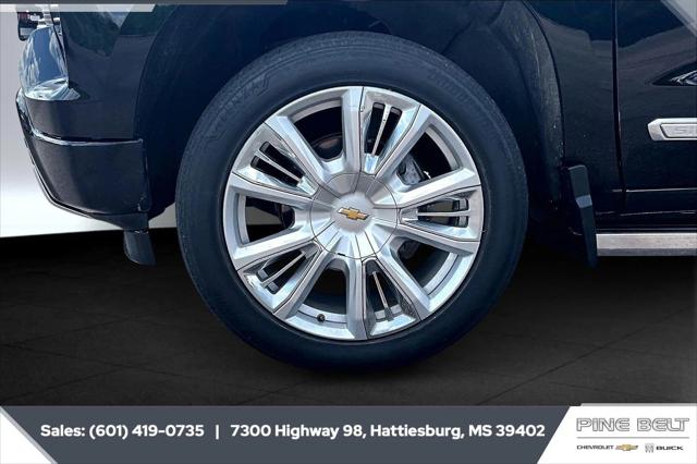 2023 Chevrolet Silverado 1500 4WD Crew Cab Short Bed High Country