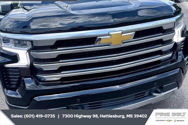 2023 Chevrolet Silverado 1500 4WD Crew Cab Short Bed High Country