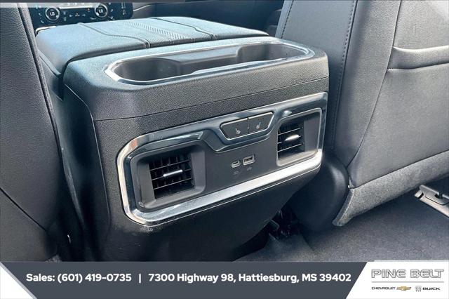 2023 Chevrolet Silverado 1500 4WD Crew Cab Short Bed High Country