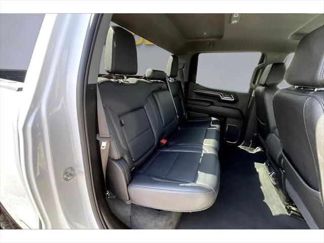 2024 GMC Sierra 1500 4WD Crew Cab Short Box SLT
